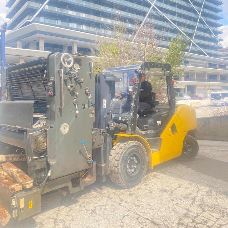 İskitler Matbaa Makinesi Taşıma Hizmeti